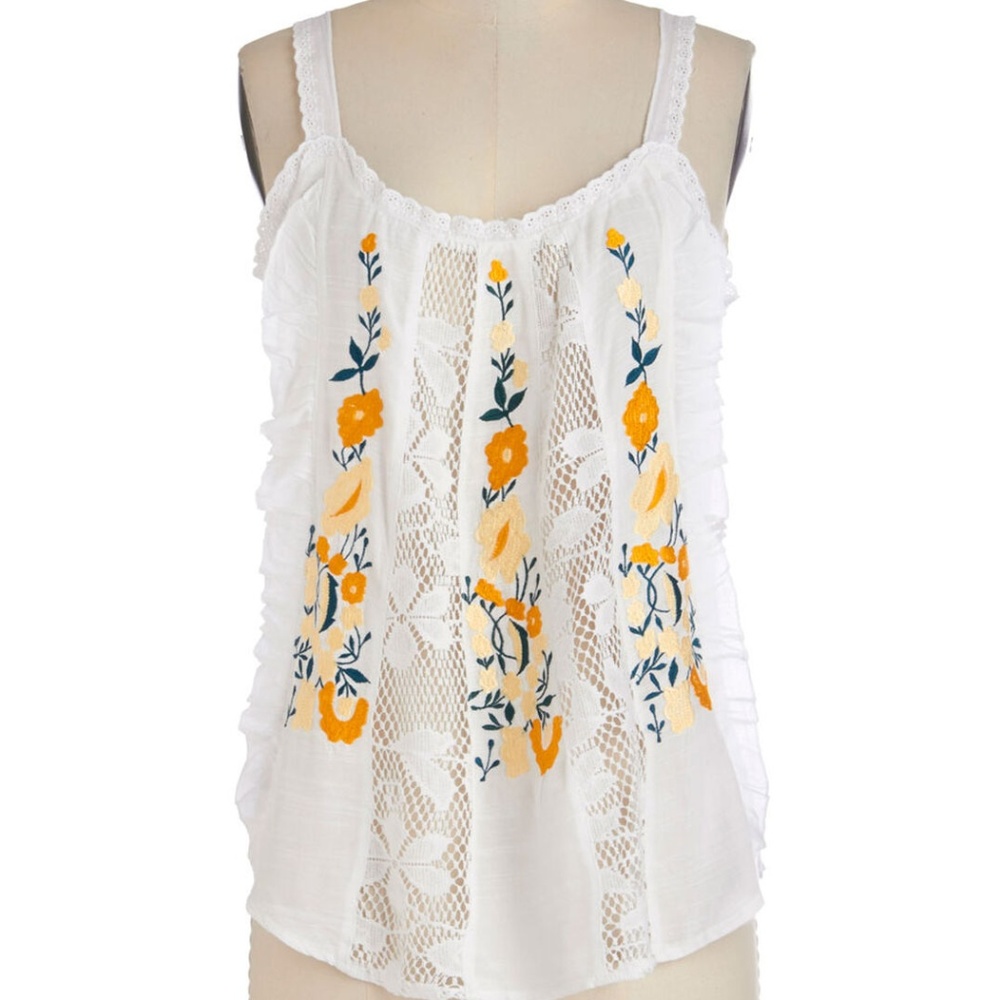 Embroidered boho southwestern tank Modcloth size S